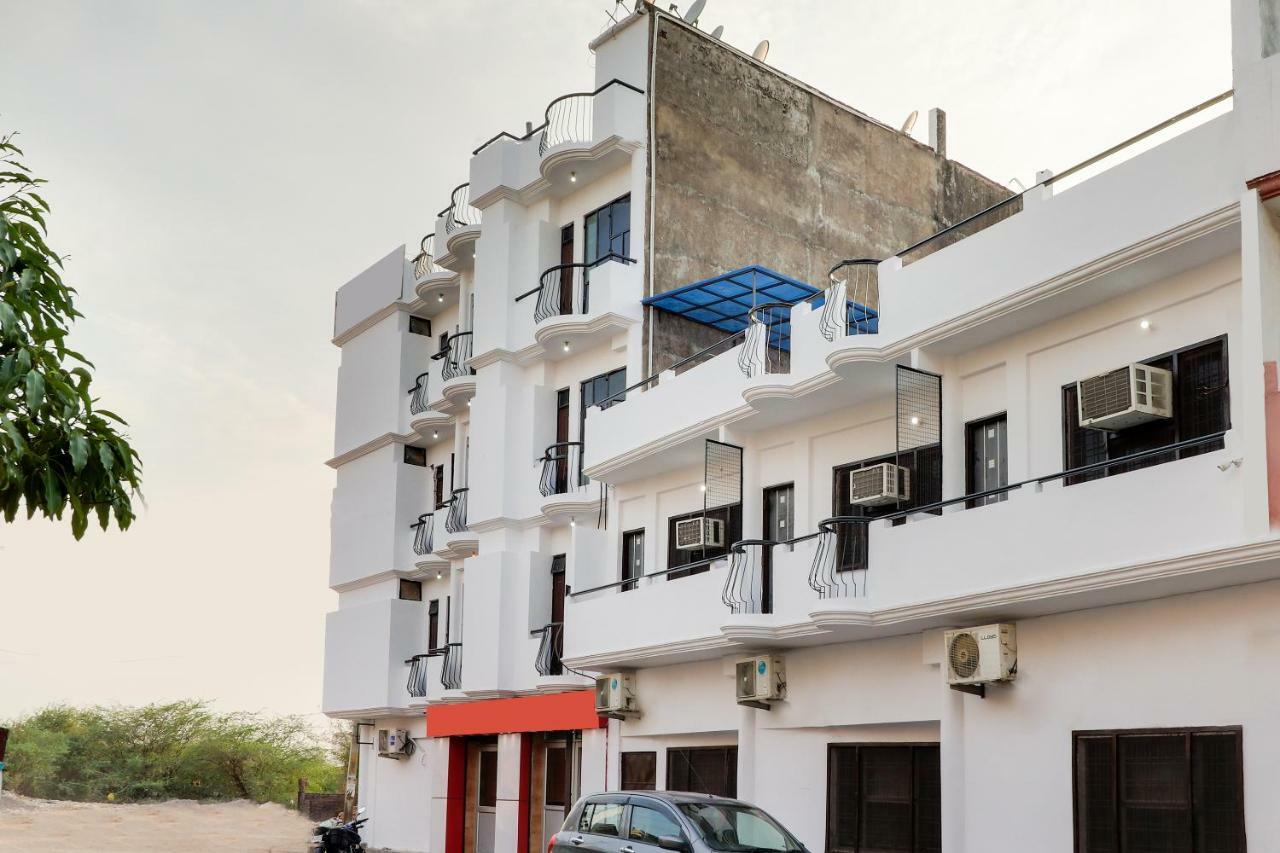 Spot On 38567 Hotel Aryan Lucknow Eksteriør billede